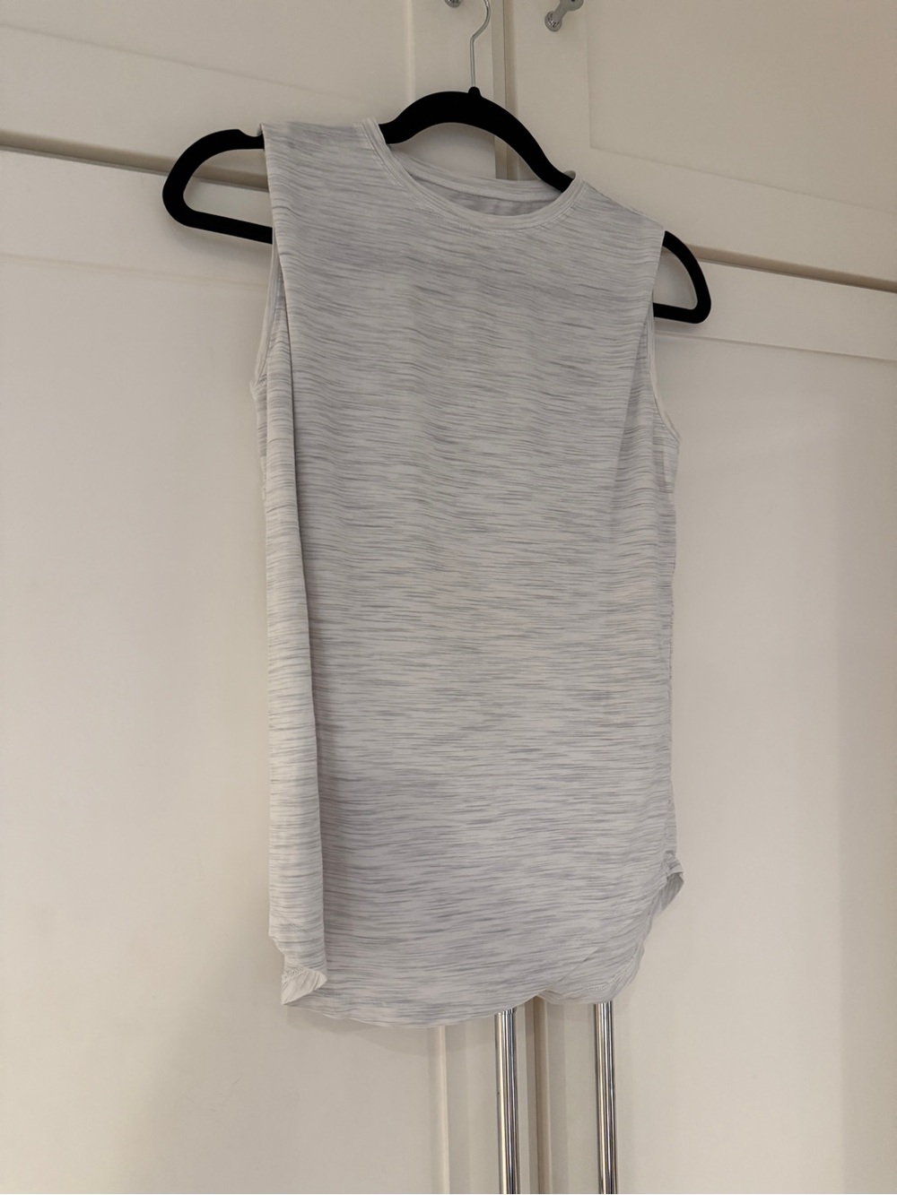 Lululemon Brunswick Muscle Tank Size 2 - Picture 10 of 15